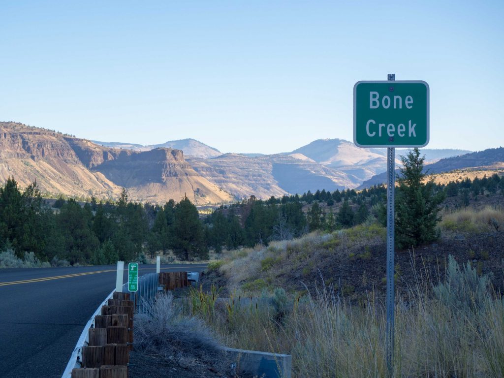 Un Jour de Neige - Bone Creek, Oregon