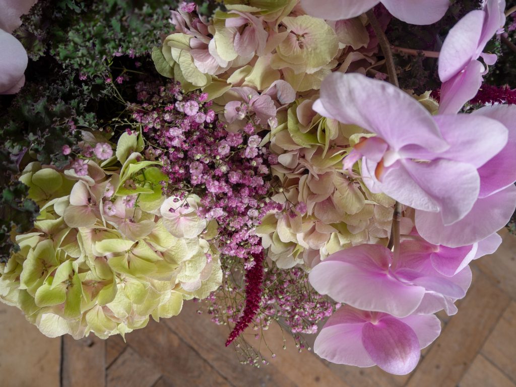 Bouquet de fleurs au château de Chenonceau - Un Jour de Neige