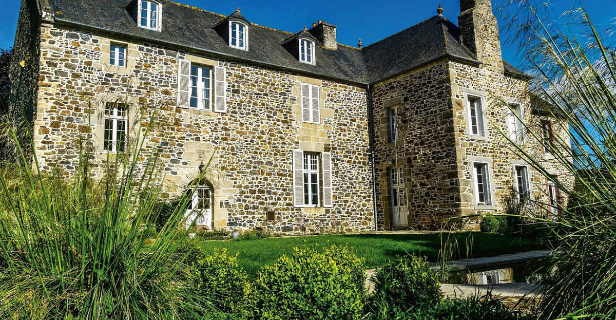 Maisons à vivre campagne - mai 2018 - une maison d'hôtes en Bretagne #magazine #magazinedeco #maisonsavivrecampagne #revuedepresse